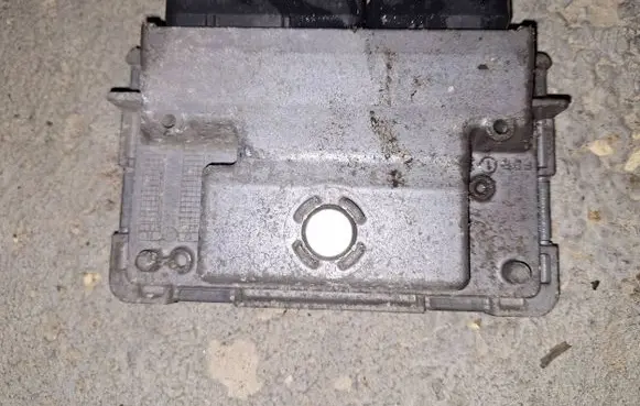 Volkswagen Polo V 6R Engine control unit/module 03E906019B 5WA11001