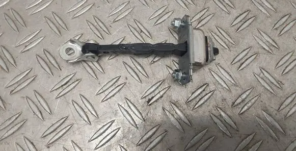 Toyota GT 86 Front door check strap stopper