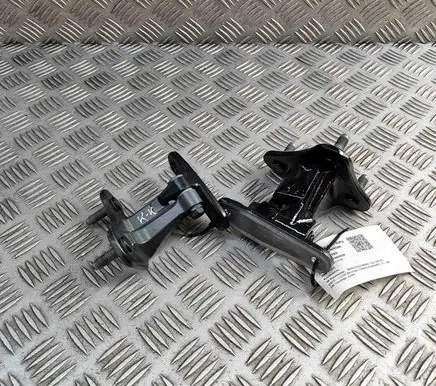 Mercedes-Benz GLE W167 Front door hinges set A1677201307 A1677201107