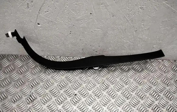 Volvo V70 Front sill trim cover