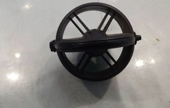 Toyota Yaris Dashboard side air vent grill/cover trim