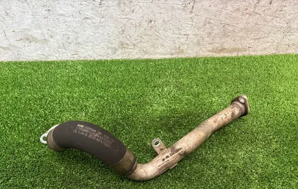 Mercedes-Benz C AMG W205 Turbo turbocharger oiling pipe/hose A1771800826