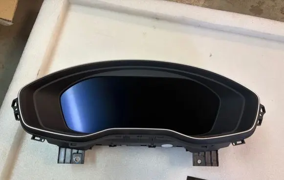 Audi A5 Speedometer (instrument cluster) 8W5920790J 0263760000