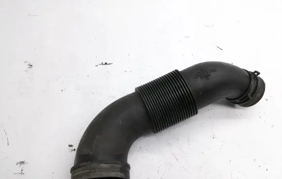 Audi Q7 4L Air intake duct part 7L6129627