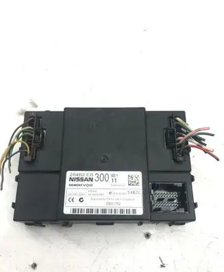 Nissan Navara D40 Comfort/convenience module 284B2EB300 DB01752 5WK48935