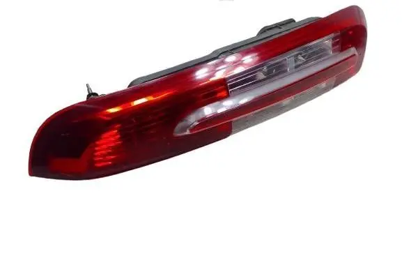 Ford C-MAX I Rear/tail lights 140713-KAS 140713