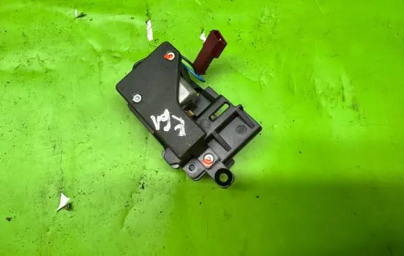 BMW 5 E60 E61 Curtain motor 9918003265