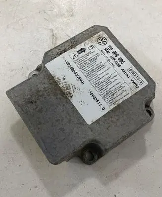 Volkswagen Golf V Airbag control unit/module 1T0909605 05H21S12 30030511G