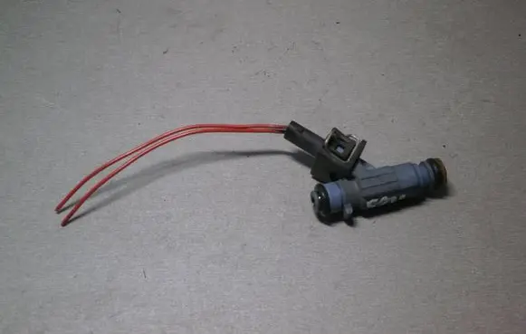 Smart ForTwo I Fuel injector 0280155814 0003099v004