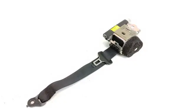 Mercedes-Benz C W204 Rear seatbelt A2048600485