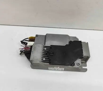 BMW 8 G14 Sound amplifier 5A2D558