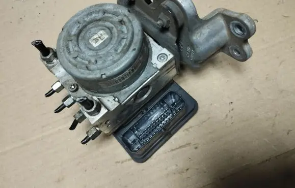 Honda Civic IX ABS Pump 57110TA9E021M1