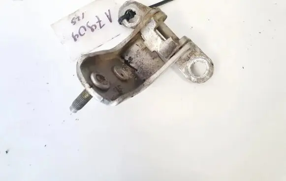 Honda Civic Rear door lower hinge