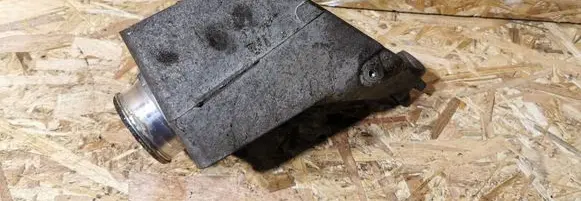 Mercedes-Benz Vito Viano W639 Engine mounting bracket A6462230004