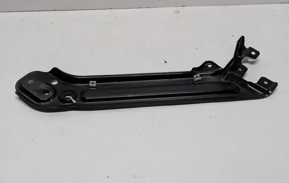 Skoda Octavia Mk4 Headlight/headlamp mounting bracket 5E3806929B