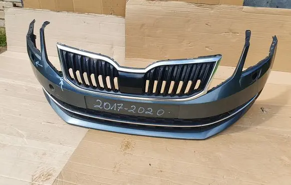 Skoda Octavia Mk3 (5E) Front bumper 5E0807221N