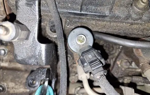 Citroen Berlingo Fuel injector 0445110044 9637536080