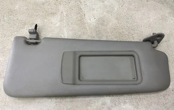 BMW 3 E90 E91 Sun visor