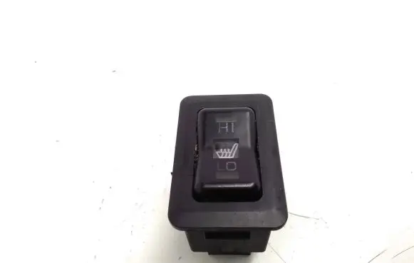 Mitsubishi Outlander Seat heating switch