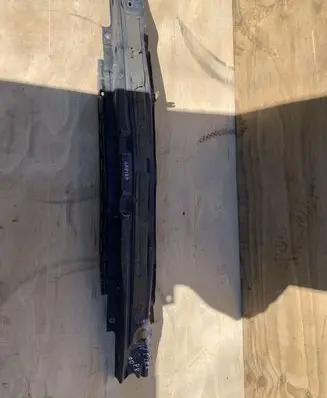 Opel Zafira A Front bumper cross member
