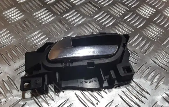 Peugeot 308 Rear door interior handle 9660525480