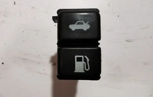 Lexus IS 220D-250-350 Tailgate opening switch 165726