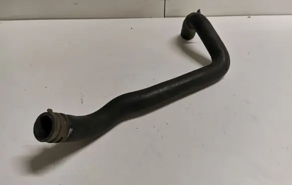 Renault Megane II Engine coolant pipe/hose