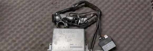 Engine ECU kit and lock set
