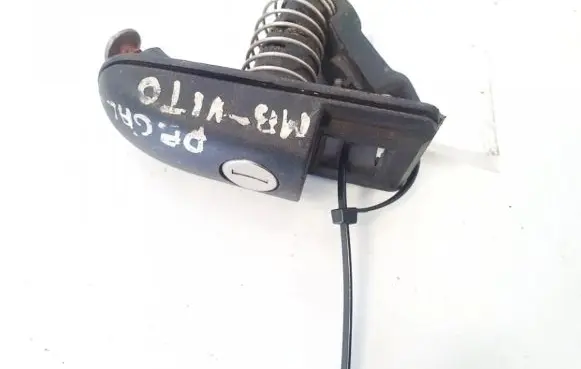 Mercedes-Benz Vito Viano W638 Front door lock (next to the handle) 