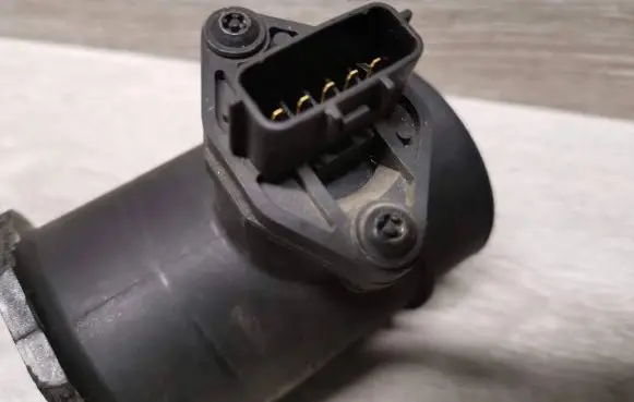 Nissan Almera N16 Mass air flow meter 226807J600 0280218005