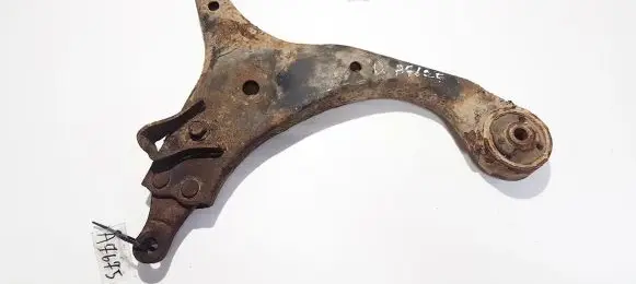 Hyundai i30 Front lower control arm/wishbone