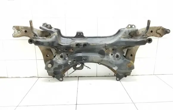 Toyota Auris E180 Front subframe