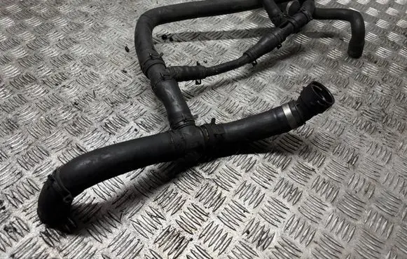 Jaguar XF X250 Engine coolant pipe/hose