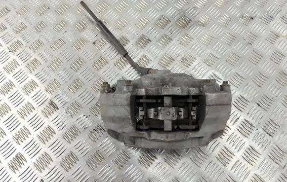 Mercedes-Benz C W205 Front brake caliper 01177