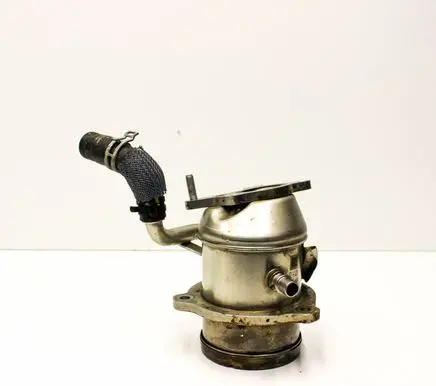 Renault Master III EGR valve cooler 147358452R
