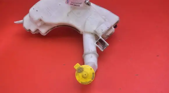 Mazda MX-5 NC Miata Windshield washer fluid reservoir/tank 860142-721