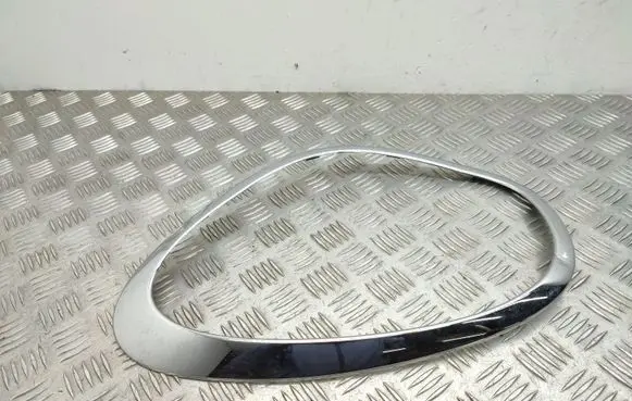 Mini Cooper Countryman R60 Under headlight/headlamp trim 9801573