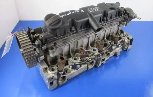 Citroen Berlingo Engine head 9633750210