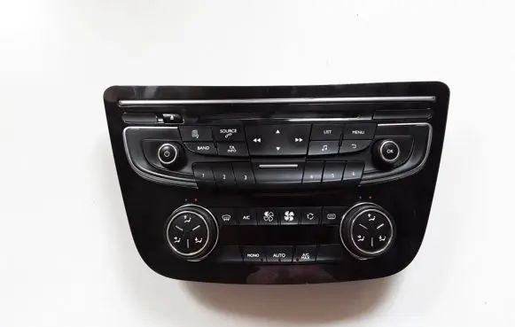 Peugeot 508 Air conditioner control unit module 98023792XZ-01