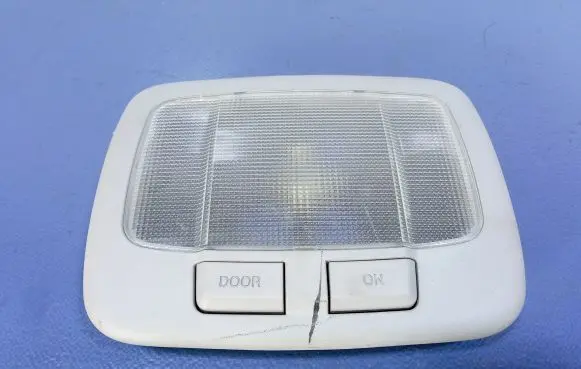 Hyundai Sonata Boot/trunk interior light 92850-3K0