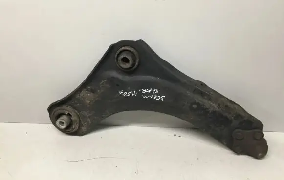 Renault Scenic III - Grand scenic III Front lower control arm/wishbone