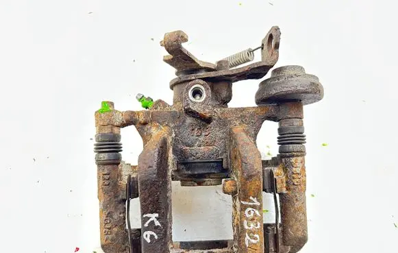 Rear brake caliper