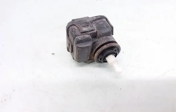 Audi A3 S3 8L Headlight level adjustment motor 8L0941295 00728213