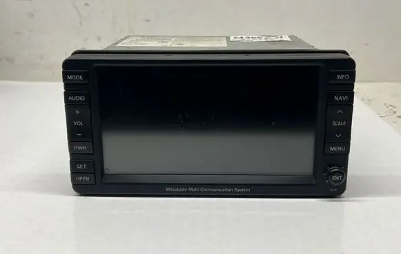 Mitsubishi Pajero Radio/CD/DVD/GPS head unit 8750A070