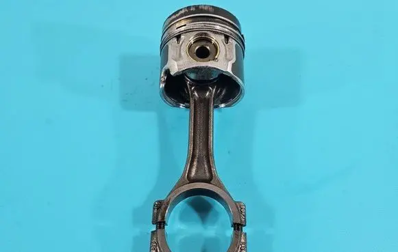 Volkswagen Transporter - Caravelle T5 Piston IMPRK1392646