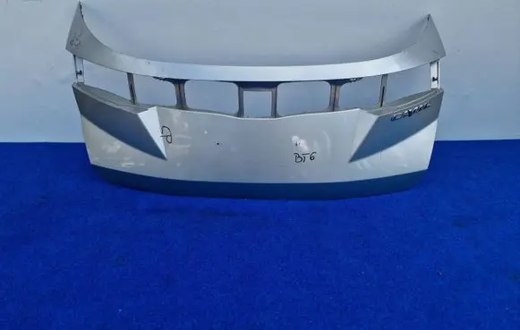 Honda Civic Tailgate/trunk/boot lid 74890-SMG-E000-M1