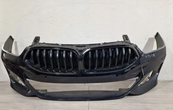 BMW 8 G14 Front bumper 8070558