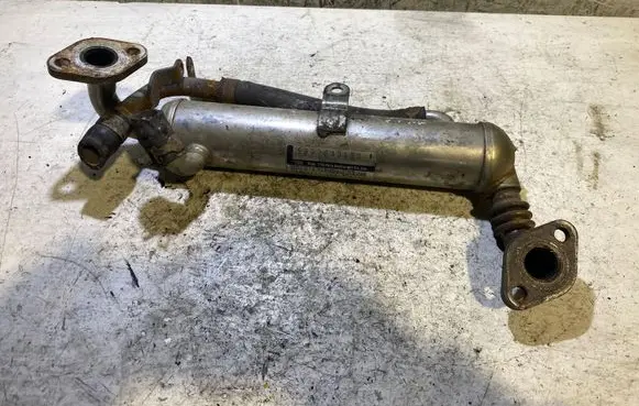 Opel Astra H EGR valve cooler 8973635152 B167212