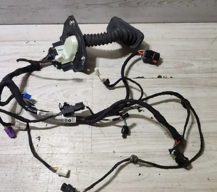 Jeep Grand Cherokee Front door wiring loom/harness boot P68258680AB