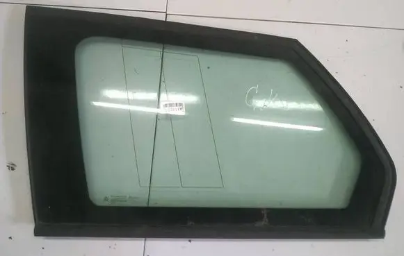 Citroen C4 Grand Picasso Rear side window AS2